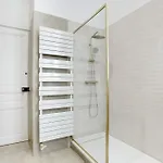 Parisian Elegance & Comfort For 4 People